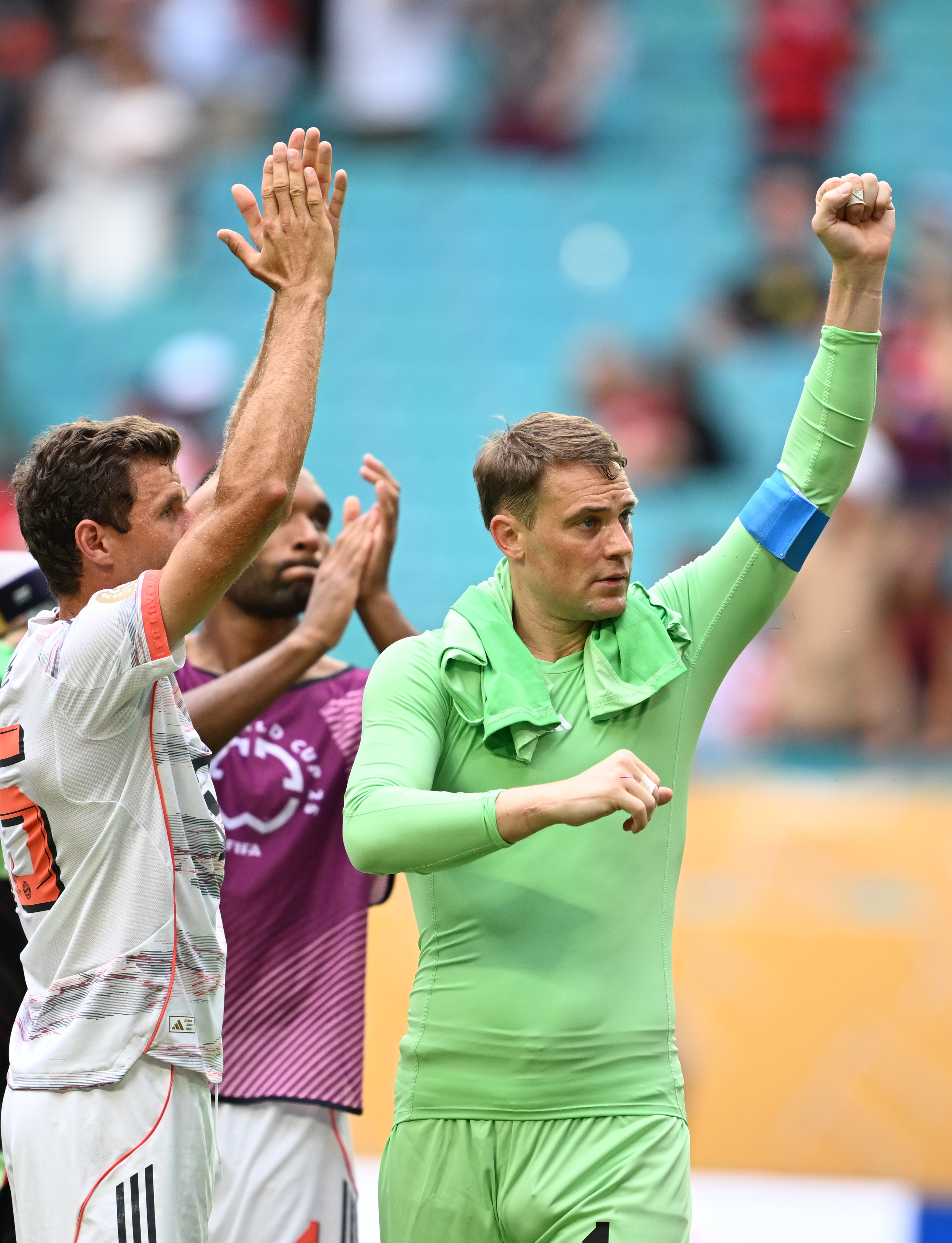 拜仁取胜：马竞惊险保级成功