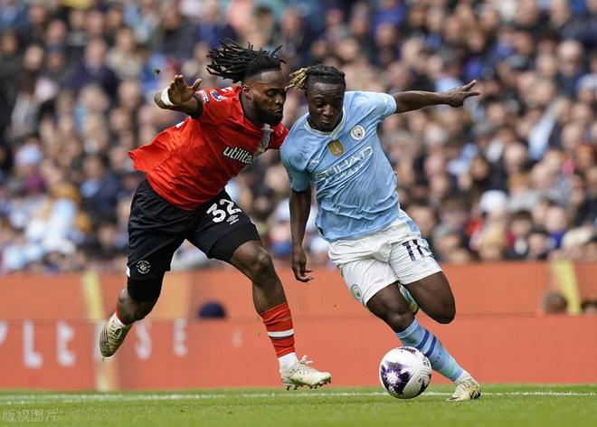 南安普顿球员击败伯恩利惊险过关