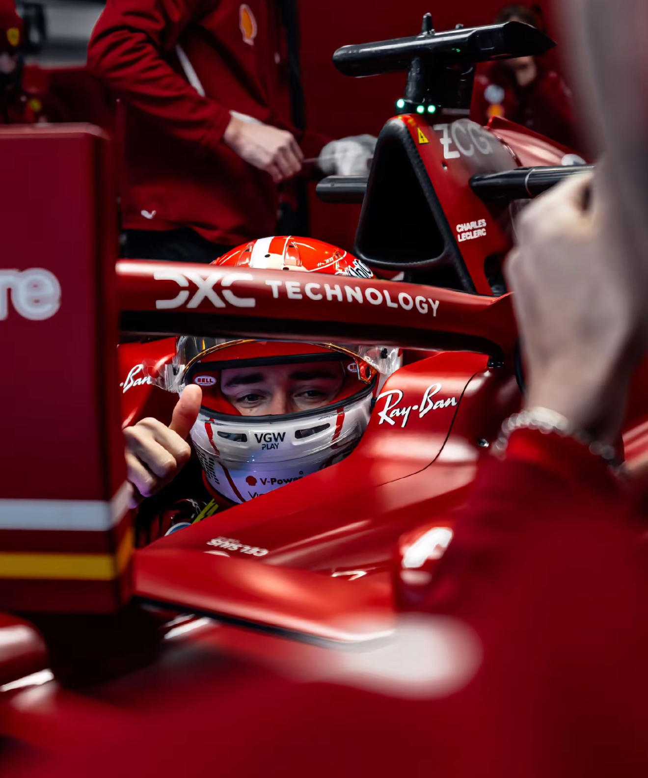 法拉利翻盘梅赛德斯，佩雷兹状态火热的简单介绍